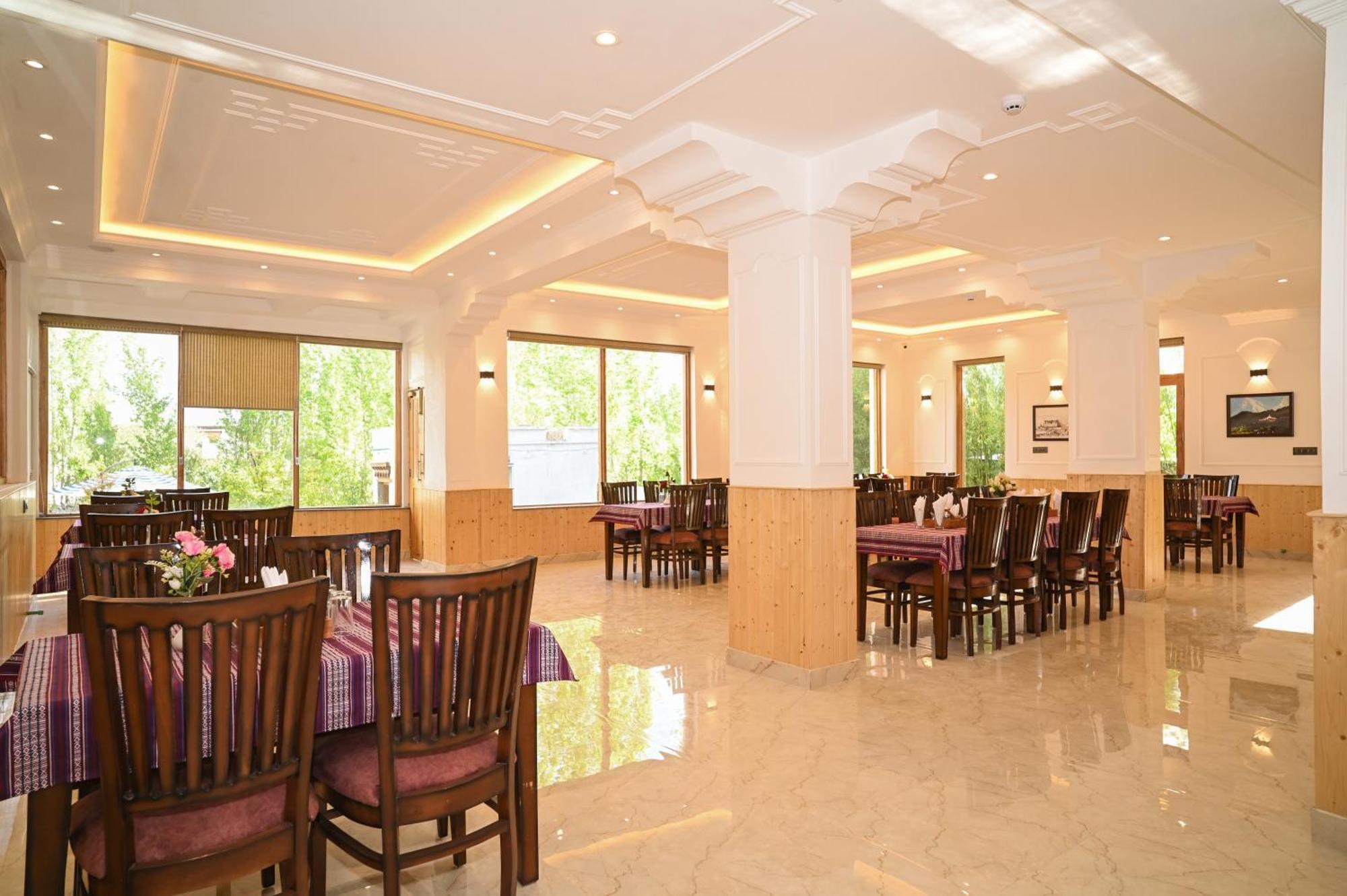 Hotel Ladakh Hills Leh Exterior photo